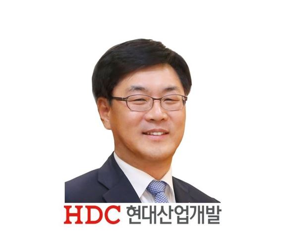 ©데일리포스트=김회언 HDC현대산업개발 대표이사 부사장 / DB 편집