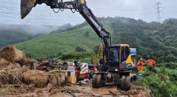 산사태가 발생한 경남 산청군 ⓒ데일리포스트=이미지 제공/경남소방본부