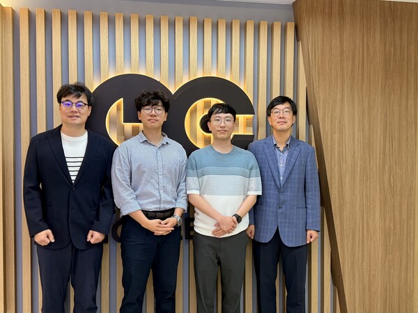 왼쪽부터 KAIST 기계공학과 박인규 교수, 경북대 기계공학과 정용록 교수, KAIST 기계공학과 박현규 박사, KAIST 기계공학과 김정 교수 ⓒ데일리포스트=이미지 제공/KAIST