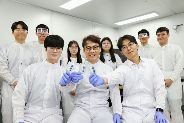 KAIST 생명화학공학과 김희탁 교수 연구팀. ⓒ데일리포스트=이미지 제공/KAIST