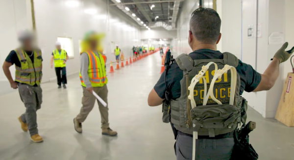 미 이민당국이 공개한 현대차-LG에너지솔루션 합작공장 이민 단속 현장  ⓒ데일리포스트=이미지 제공/ICE 홈페이지