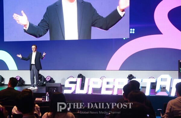 ©데일리포스트=정수헌 LG사이언스파크 대표가 슈퍼스타트 데이 2025 행사 개회사를 하고 있다. / LG 제공