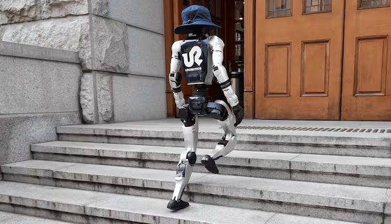 유로보틱스의 제어기로 계단도 척척 올라가는 휴머노이드의 모습 ⓒ데일리포스트=이미지 제공/KAIST